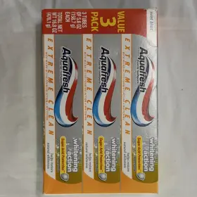 29150 AQUAFRESH Extreme Clean Whitening Action Fluoride Pack