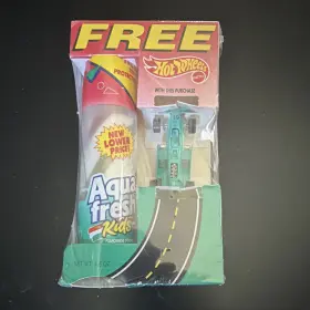 3900-767 AQUAFRESH Kids Fluoride Toothpaste Bubblegum Flavor 3900-767 AQUAFRESH Kids Fluoride Toothpaste Bubblegum Flavor