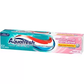 696574953721 AQUAFRESH Sensitive Maximum Toothpaste Pack #3