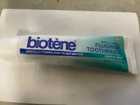 048582100657 BIOT NE Collectible Biotene Gentle Formula