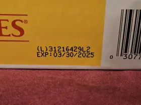 192539000146 BURTS BEES Mountain Fluoride Toothpaste Pack #3