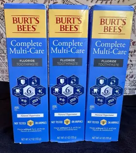 80705910 BURTS BEES Care Fluoride Toothpaste Burt