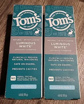 077346270145 CLEAN Toms Luminous Toothpaste
