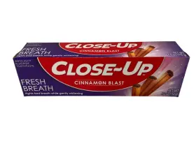 033200110101 CLOSE UP Anti Cavity Fluoride Toothpaste Gel