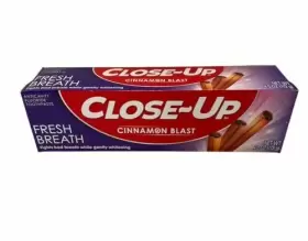 AXCD42425-49676 CLOSE UP Fluoride Toothpaste Freshening Gel