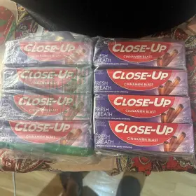 M74801 CLOSE-UP Cinnamon Blast Toothpaste Breath