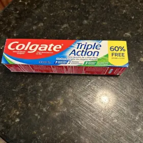 035000444424 COLGATE Triple Action Benefits Toothpaste #2