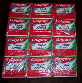 035000511102 COLGATE Triple Action Toothpaste Ubtp