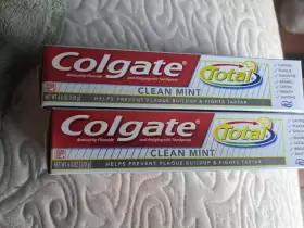 035000740038 COLGATE Total Clean Toothpaste