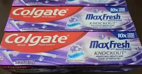 035000996640 COLGATE Whitening Knockout Toothpastes #2