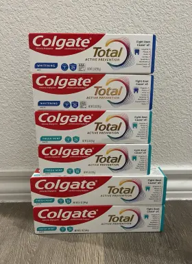 5290US56 COLGATE Total Fluoride Toothpaste Whitening Pack