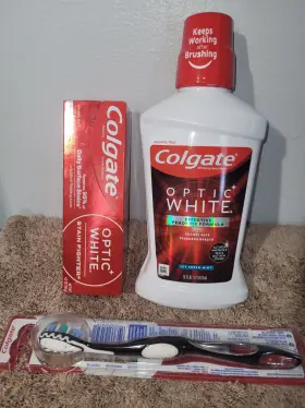 67111 COLGATE Set Optic Mouthwash Toothpaste