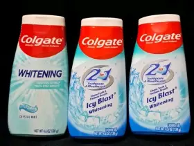 714789101279 COLGATE Icy Blast Whitening Toothpaste