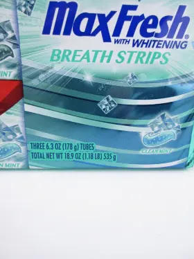 827854000082 COLGATE Whitening Breath Strips Clean Total #2