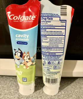 827854004257 COLGATE Kids Cavity Toothpaste Bluey Bubble #2