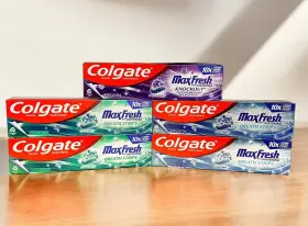 GB-23 COLGATE Maxfresh Whitening Toothpaste Pack