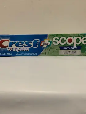 030772046869 CREST Scope Outlast Ultra Toothpaste #2
