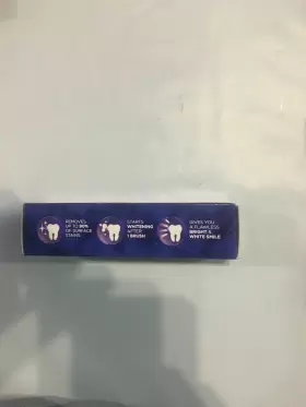 037000261513 CREST Radiant Toothpaste Whitening Ozexp #3