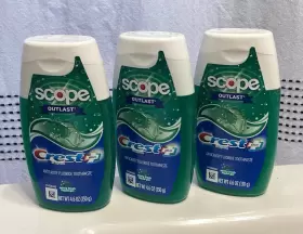 037000711612 CREST Scope Outlast Toothpaste Minty Gel
