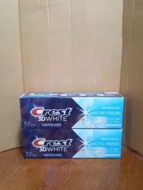 037000819196 CREST Whitening Fluoride Toothpaste Arctic