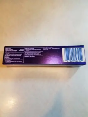 037000823254 CREST Vivid Fluoride Anticavity Toothpaste #2
