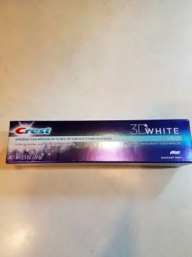 037000823254 CREST Vivid Fluoride Anticavity Toothpaste