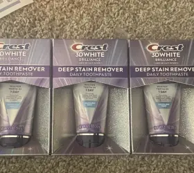 4238144707 CREST Stain Remover Toothpaste Ultra Brilliance