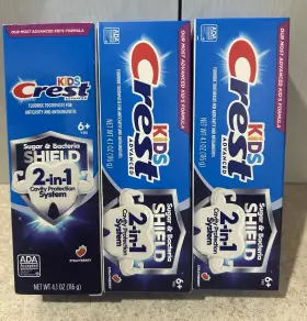 6015TNR CREST Kids Advanced Toothpaste Sugar Bacteria Shield