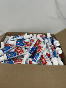 JN27 CREST Cavity Toothpaste Tubes Travel