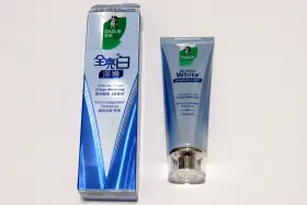 891338047661 DARLIE Shiny Magnificent Forest Whitening