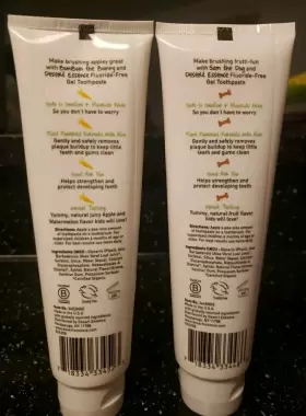 718334334486 DESERT ESSENCE Toothpaste Gel Kids Fluoride #3