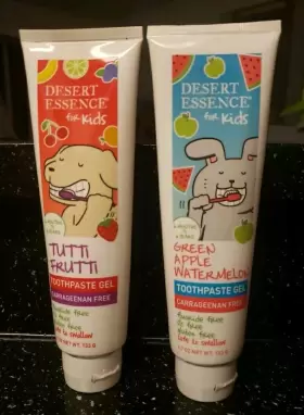 718334334486 DESERT ESSENCE Toothpaste Gel Kids Fluoride