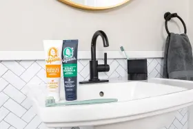 851817007764 DR. SQUATCH Whitening Toothpaste Night Flouride #3