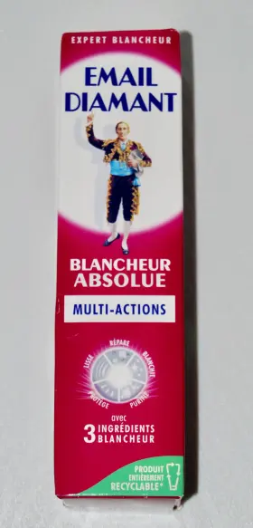 108860 EMAIL DIAMANT Whitening Action Toothpaste #3