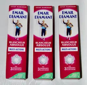 108860 EMAIL DIAMANT Whitening Action Toothpaste