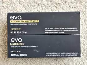 886519 EVO Whitening Sensitive Fluoride Toothpaste Peppermint