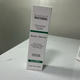 2005544-03 FARMASI Eurofresh Whitening Toothpaste Miswak