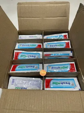 085317007713 FRESHMINT Toothpaste Squeeze Packets Travel Ada