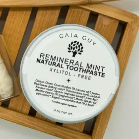 654690073136 GAIA GUY Remineral Xylitol Natural Toothpaste