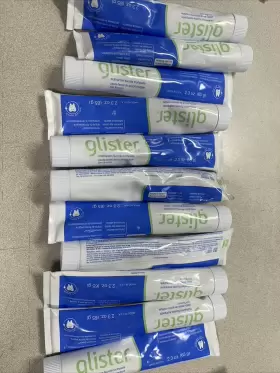 126001 GLISTER Amway Action Fluoride Toothpaste Travel