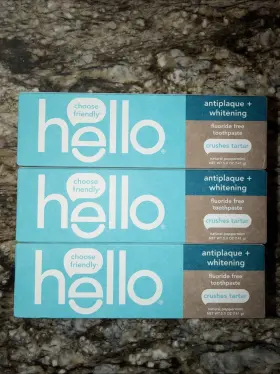 827854027317 HELLO Antiplaque Whitening Fluoride Toothpaste