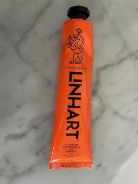 370926000324 LINHART Whitening Toothpaste Strengthening #2
