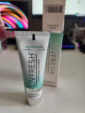 EXP04 LIVFRESH Toothpaste Gel Wintergreen