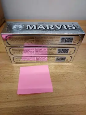 000080626596 MARVIS Whitening Toothpaste