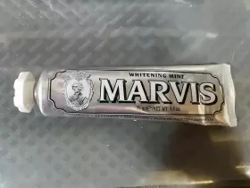 004395110155 MARVIS Toothpaste Whitening Amarelli Licorice #2
