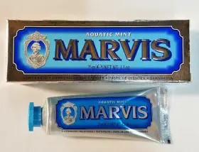 004395111329 MARVIS Aquatic Italian Toothpaste Vibrant Sea