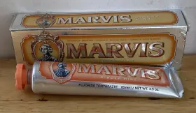 004395111732 MARVIS Ginger Toothpaste