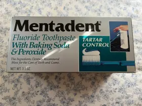 011113639018 MENTADENT Toothpaste Nos Baking Soda Peroxide