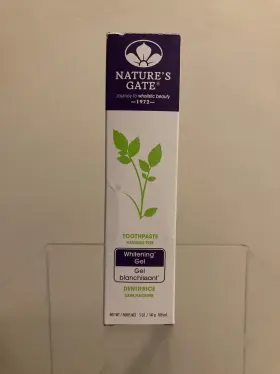 078347030394 NATURESGATE Gate Whitening Gel Toothpaste Box