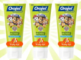 310310440244 ORAJEL Fruity Fun Kids Paw Patrol Fluoride Gel
